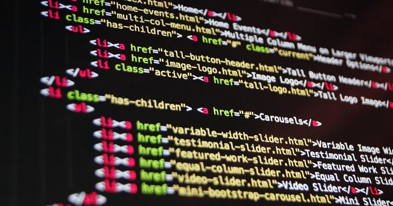 Faut-il apprendre JavaScript sans framework avant de se lancer ?
